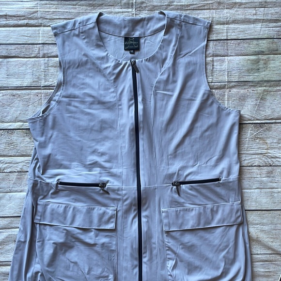 Athleisure Set by Spirithouse size XL - Picture 2 of 13